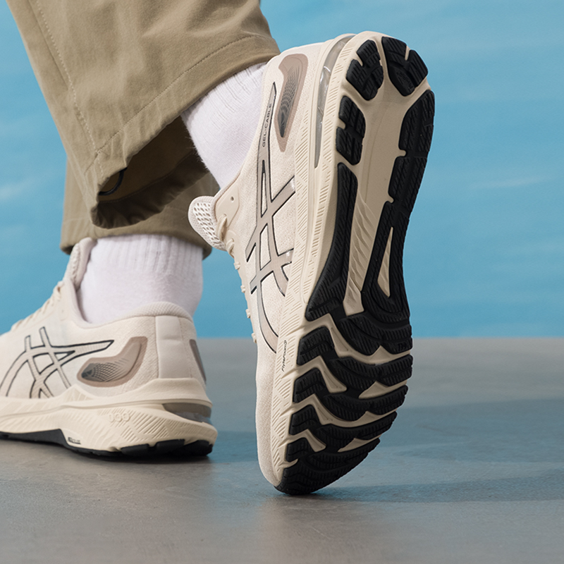 Asics sportschoenen voor heren - Table Tennis Shoes Asics recensie en prijs